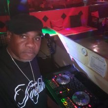 blazinhotdjq007 Logo