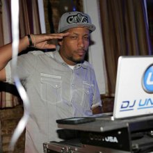 DJ Uneeq Photo