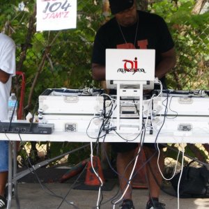 DJ PROFESSIONAL Photo