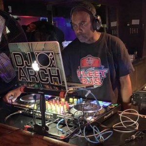 DJ ARCH Photo