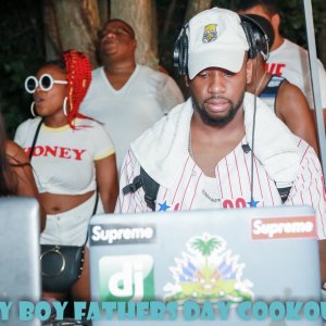 DJMARSHMADNNESS Photo