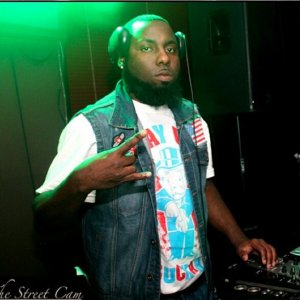 DJ Money Green Photo